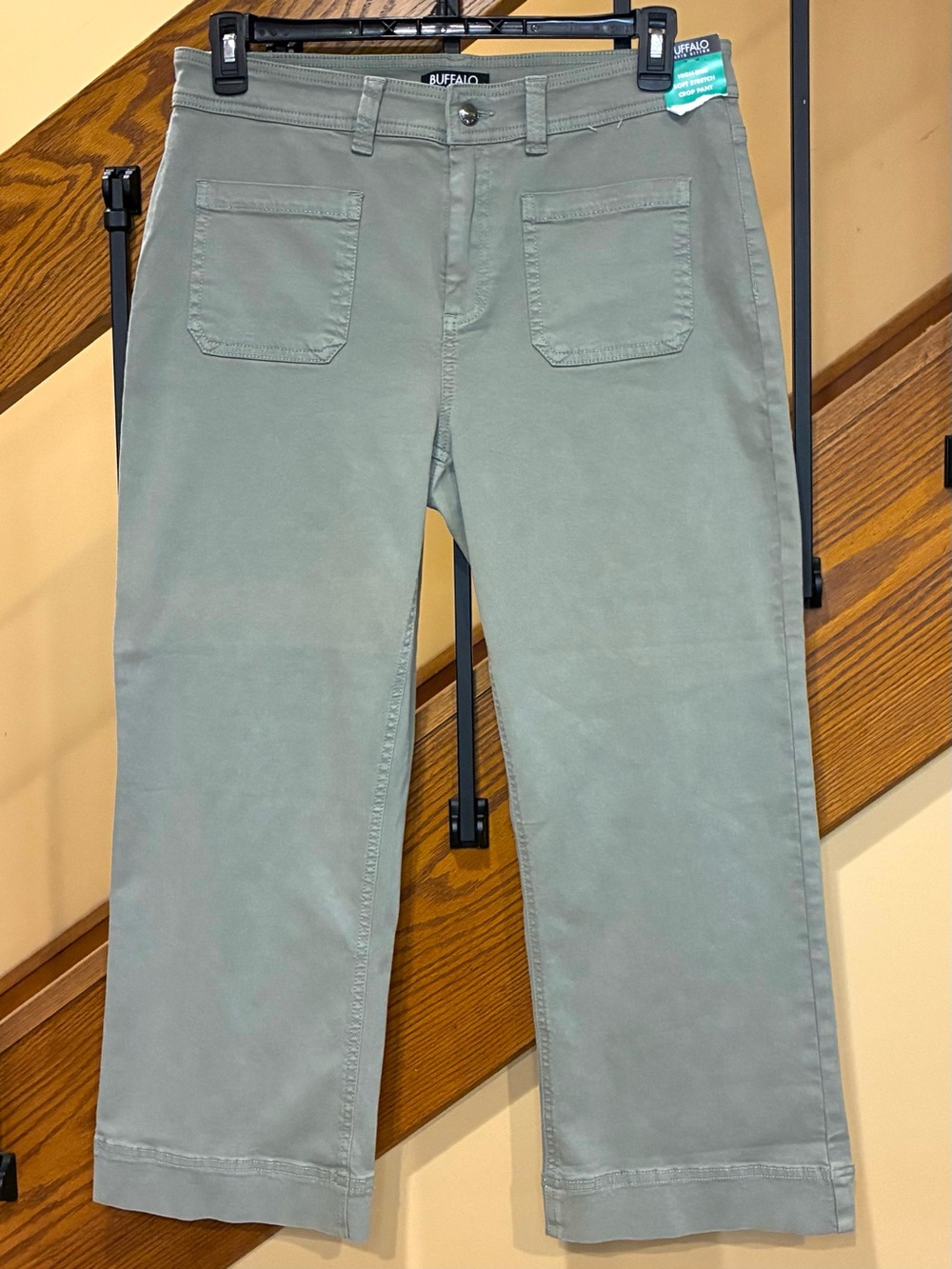 Buffalo Jeans Brigette High Rise Crop Patch Pocket Stretch Sage Green SZ. 12 NWT
